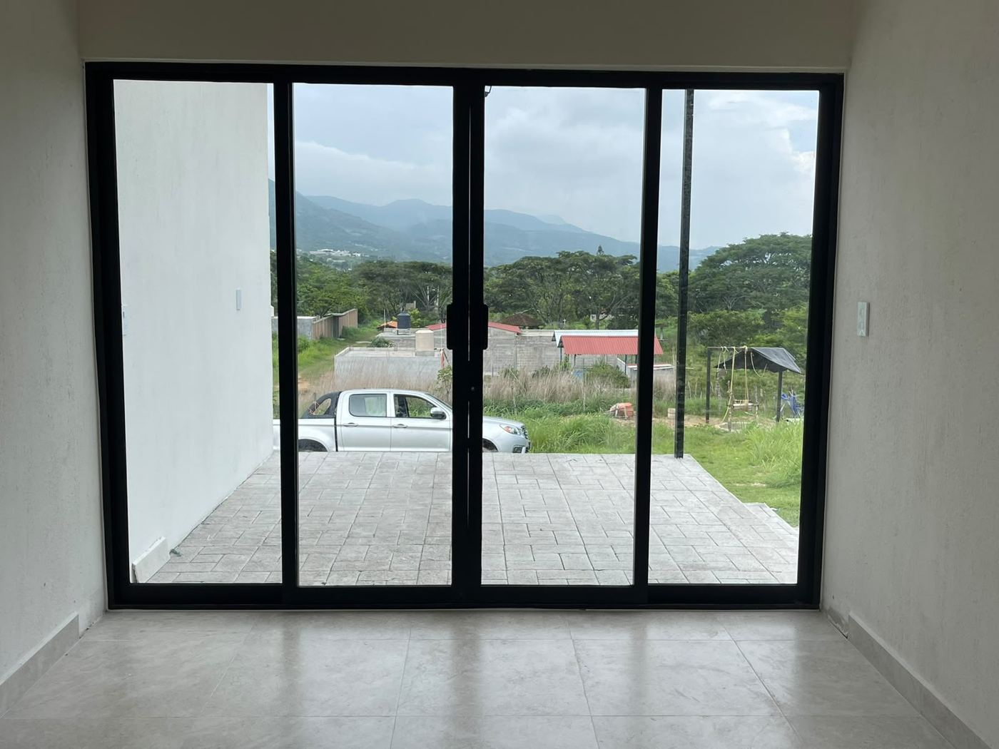 Casa de piedra · cancelería · Construq · Arq. Almira Hernández Salinas