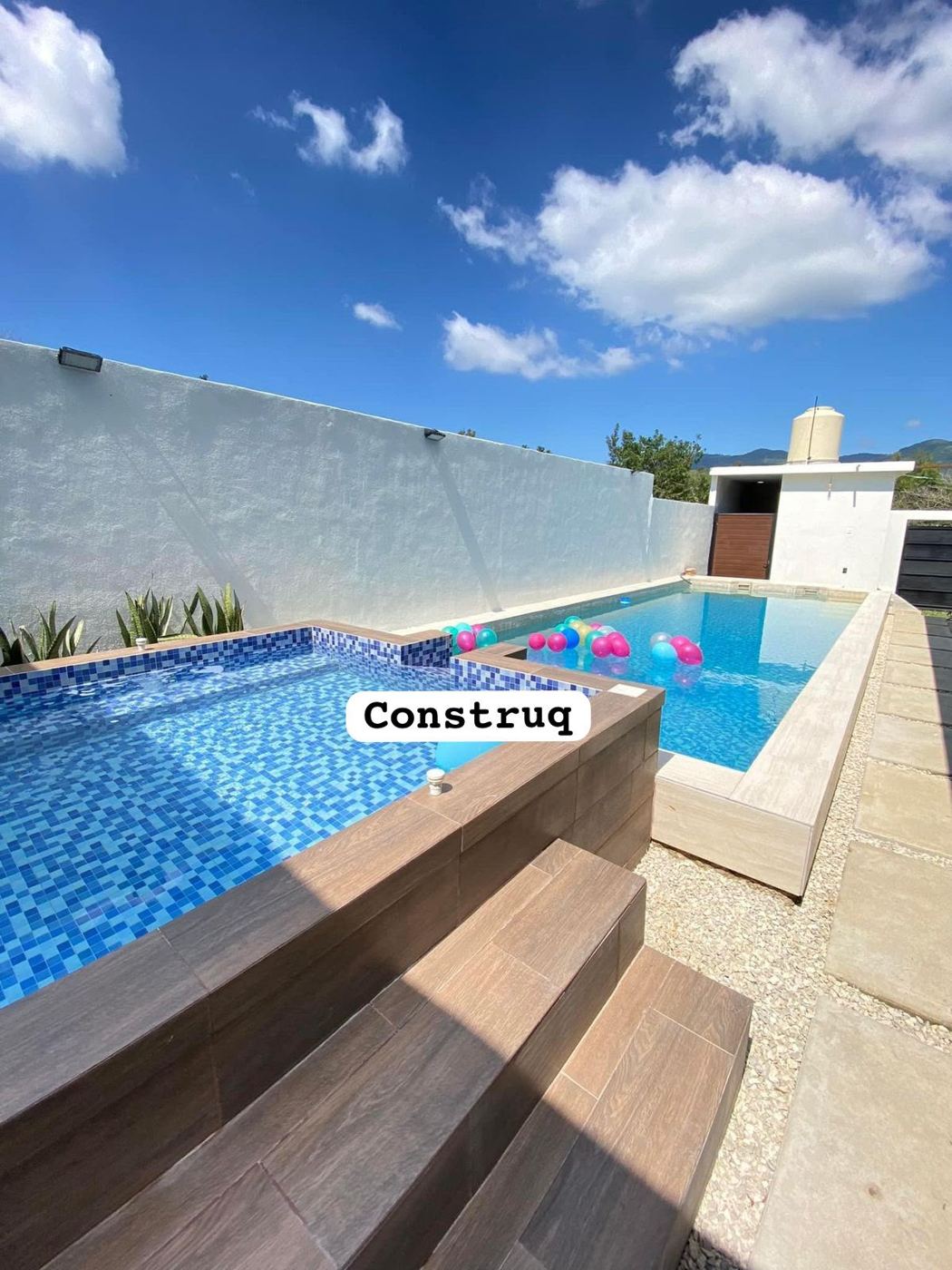 Alberca y terraza · Construq · Arq. Almira Hernández Salinas